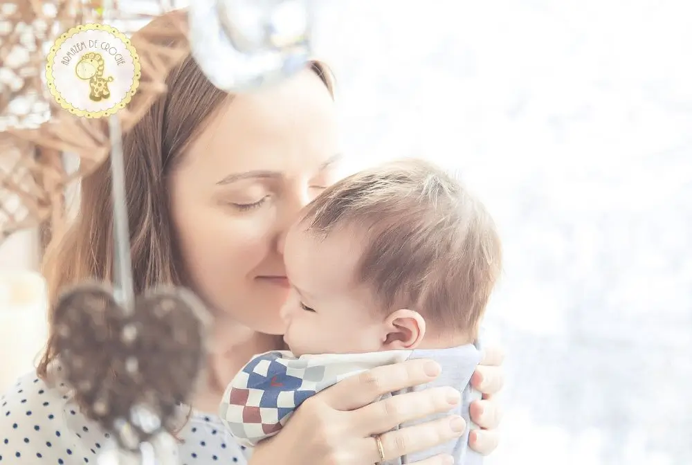 Escolher a Roupa Ideal para o Primeiro Passeio do Bebê